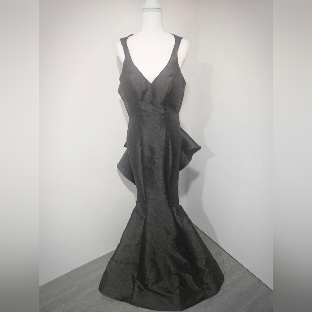 Sherri Hill Black Sleek Silhouette Halter Mermaid Prom Dress Size 0